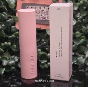 GLOSSIER. G SUIT SOFT TOUCH MATTE LIQUID LIP CRÈME 0.20 fl.oz./6 mL Jet